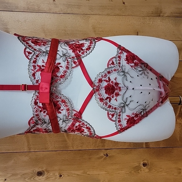 Victoria Secret High Waist Strappy Thong with Neck Strap - Picture 3 of 7